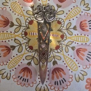Brighton Silver Plated HEARTS AND BOW Design Bookmark 4 3/4" Long RETIRED DESIGN